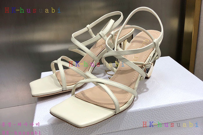 NEW 디올 샌들 신상 DR 412204