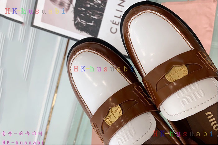 NEW 미우미우 신발 신상 M 554213