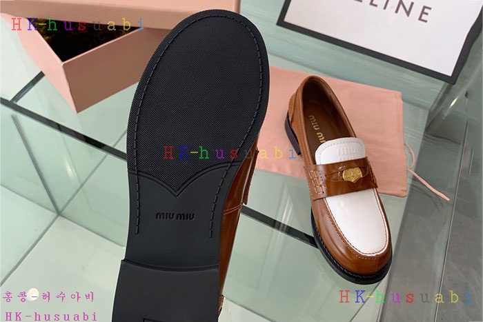 NEW 미우미우 신발 신상 M 554213