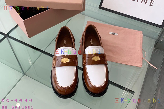 NEW 미우미우 신발 신상 M 554213
