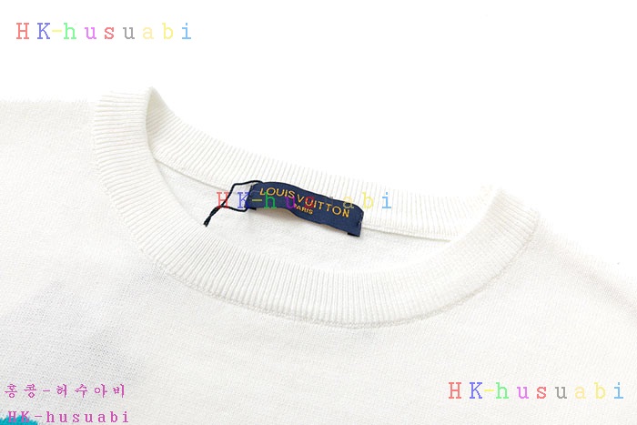NEW 루이비통 반팔티 신상 LV 195259