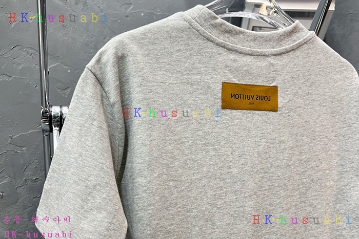 NEW 루이비통 반팔티 신상 LV 195262