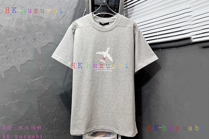 NEW 루이비통 반팔티 신상 LV 195262