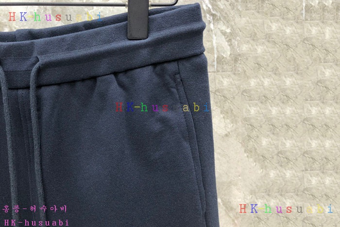 NEW 톰브라운 반바지 신상 TB 1352601