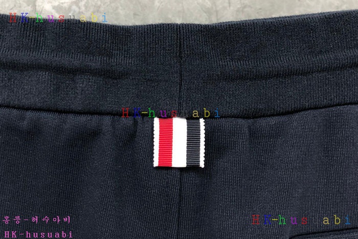 NEW 톰브라운 반바지 신상 TB 1352550