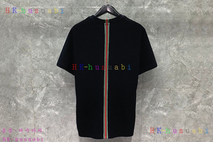 NEW 톰브라운 반팔티 신상 TB 136600