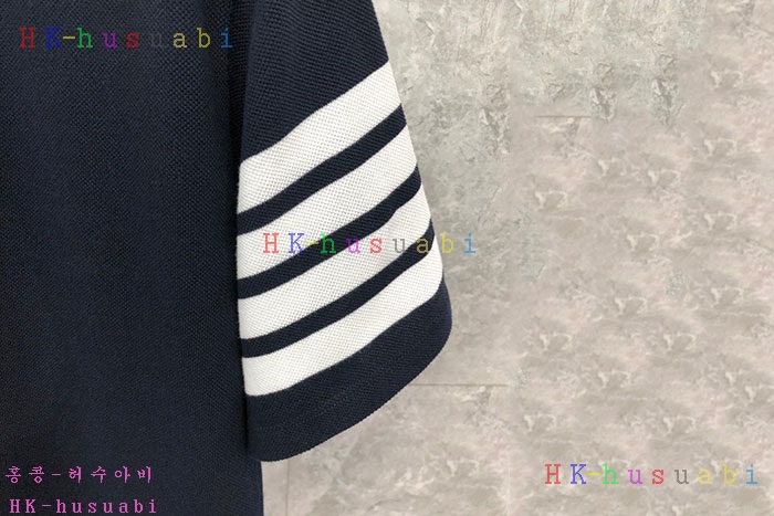 NEW 톰브라운 반팔티 신상 TB 136603