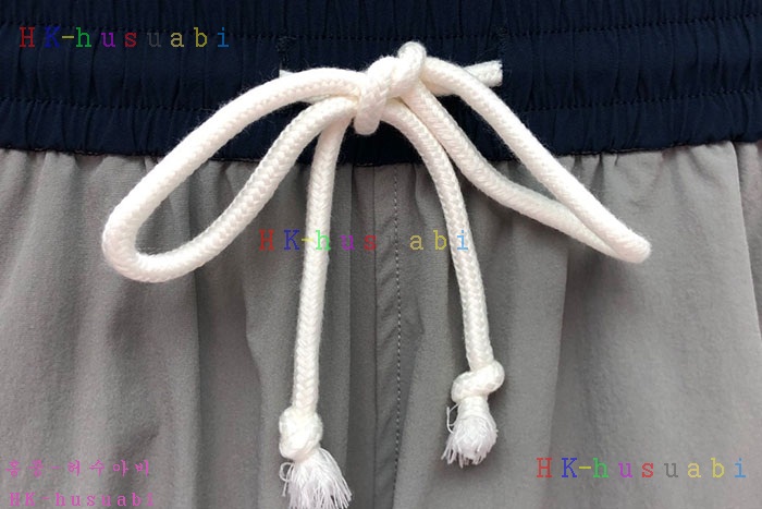 NEW 톰브라운 반바지 신상 TB 1352556