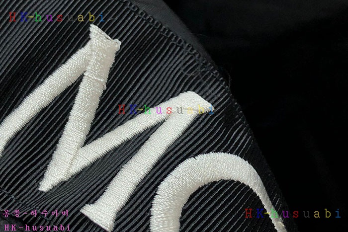 NEW 몽클레어 자켓 신상 M 4127222