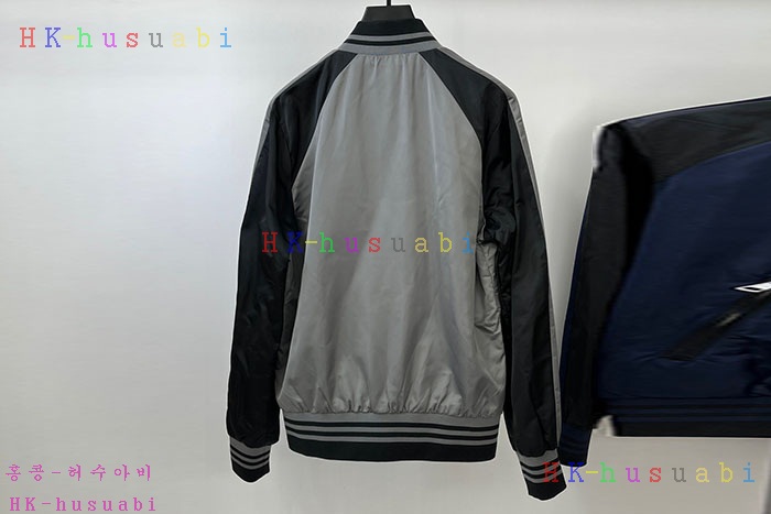 NEW 몽클레어 자켓 신상 M 4127220