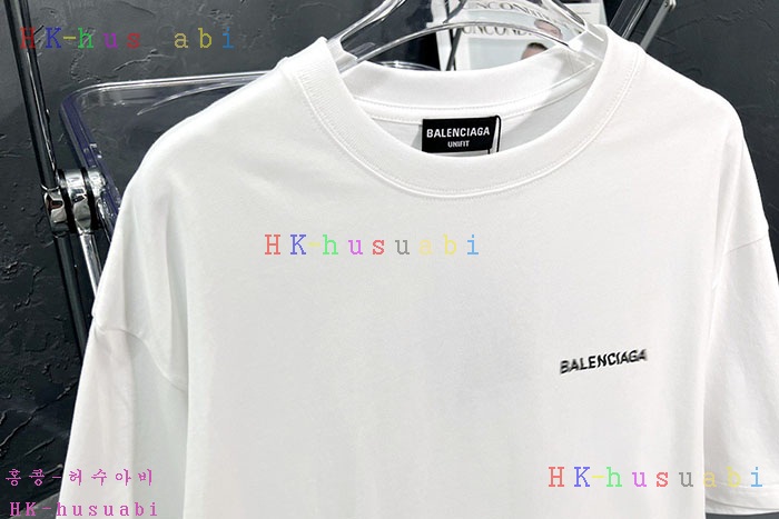 NEW 발렌시아가 반팔티 신상 B 557257