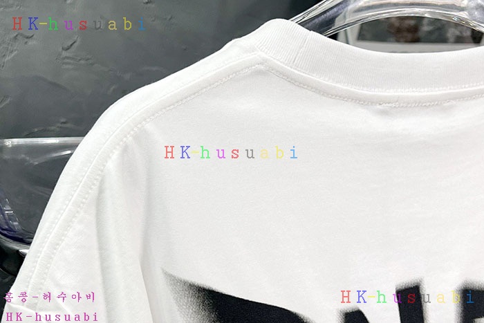 NEW 발렌시아가 반팔티 신상 B 557257