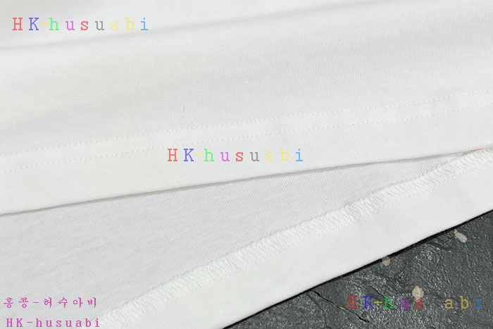NEW 발렌시아가 반팔티 신상 B 557257