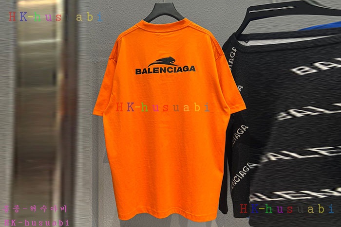 NEW 발렌시아가 반팔티 신상 B 557235