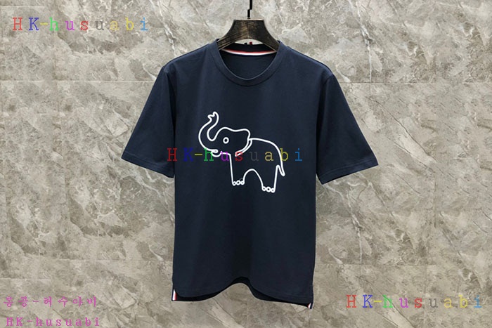 NEW 톰브라운 반팔티 신상 TB 4245537