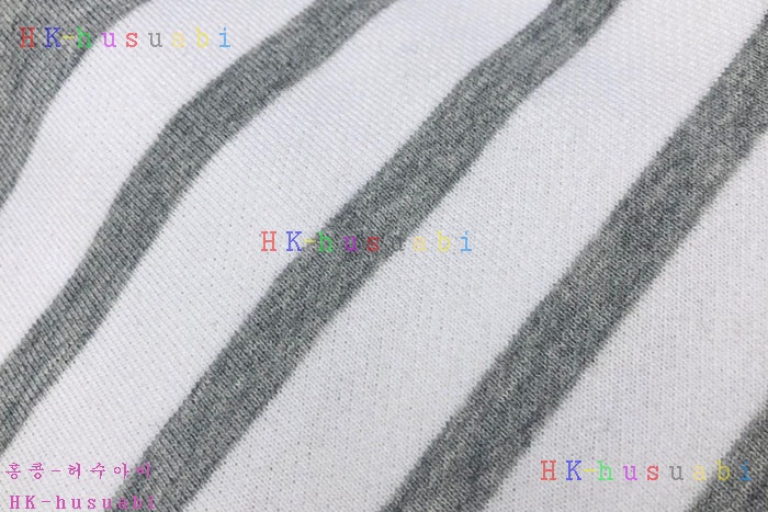 NEW 톰브라운 반바지 신상 TB 4245522