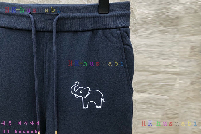 NEW 톰브라운 반바지 신상 TB 4245523