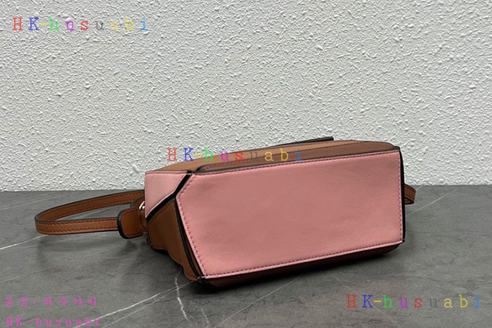 ★미러급★로에베 미니 퍼즐백 LW225419