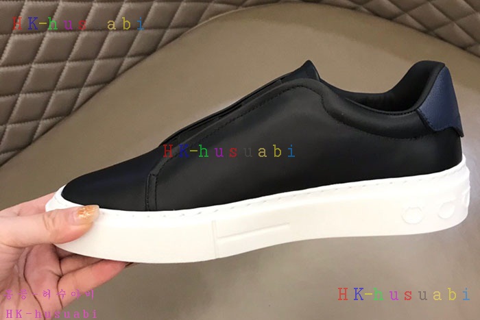 NEW 페라가모 스니커즈 신상 F 933105