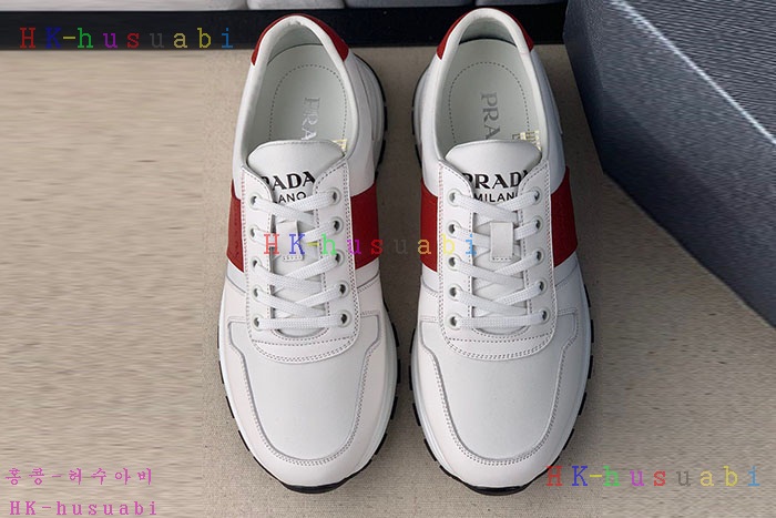 NEW 프라다 스니커즈 신상 P 245521