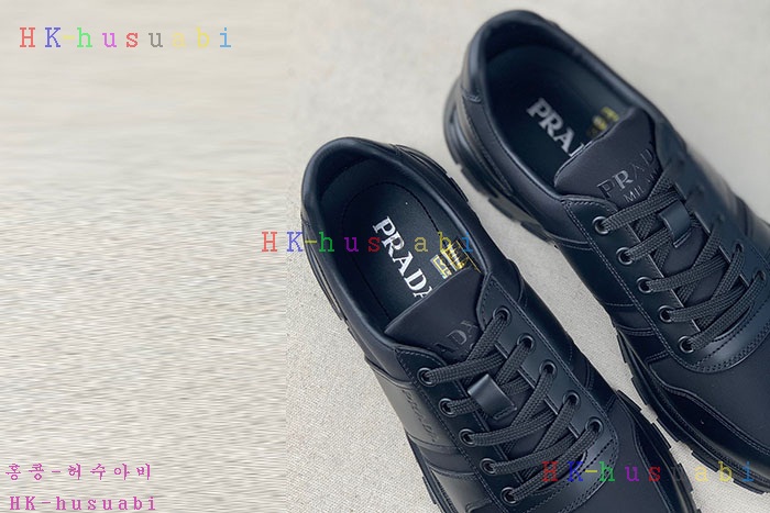 NEW 프라다 스니커즈 신상 P 245530