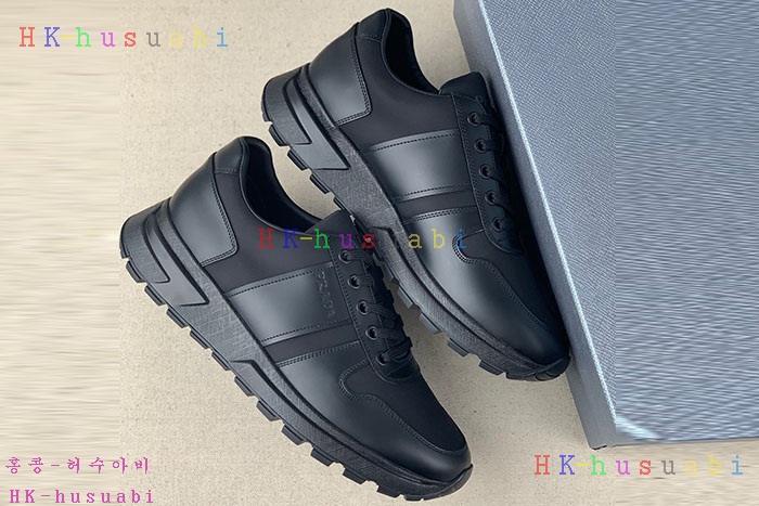 NEW 프라다 스니커즈 신상 P 245530