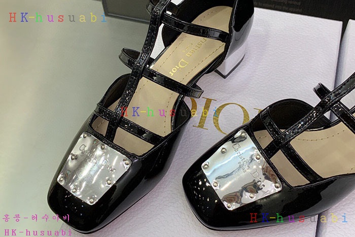 NEW 디올 신발 신상 DR 540011
