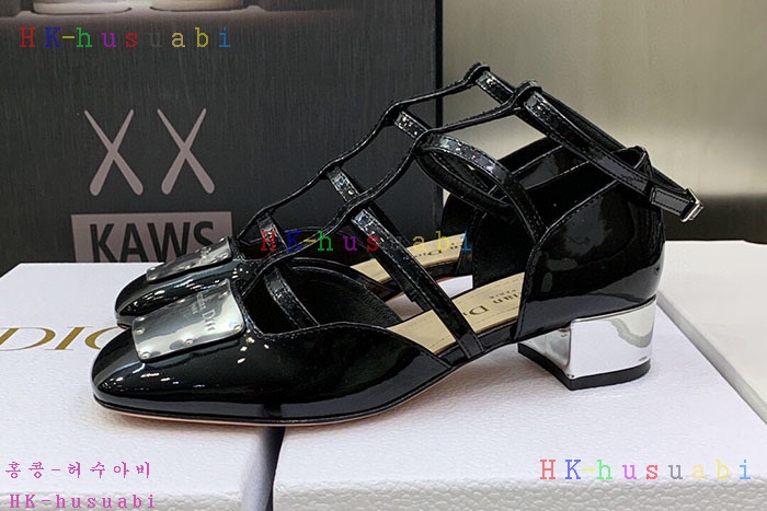 NEW 디올 신발 신상 DR 540011