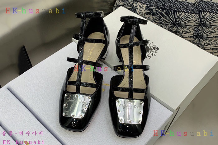NEW 디올 신발 신상 DR 540011