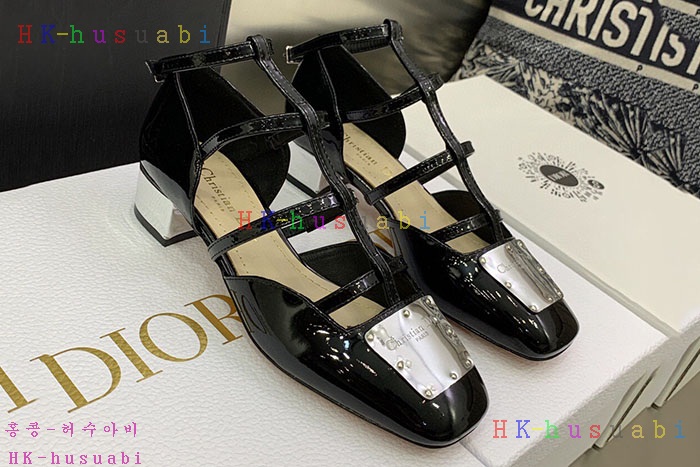 NEW 디올 신발 신상 DR 540011