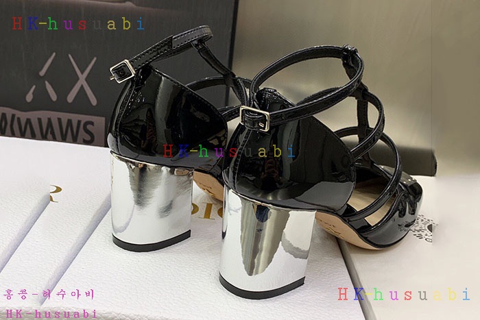NEW 디올 신발 신상 DR 540012