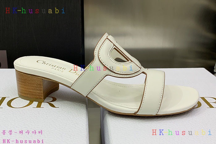 NEW 디올 샌들 신상 DR 555105