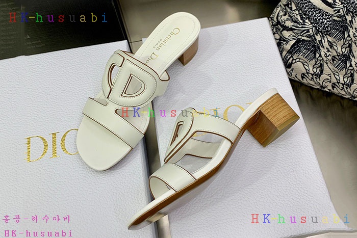 NEW 디올 샌들 신상 DR 555105