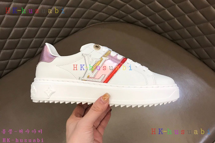 NEW 루이비통 스니커즈 신상 LV 811220