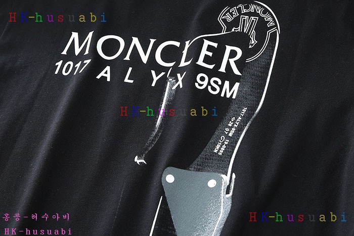 NEW 몽클레어 반팔티 신상 M 755401
