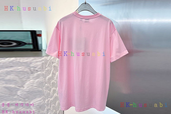 NEW 버버리 반팔티 신상 BB 663513