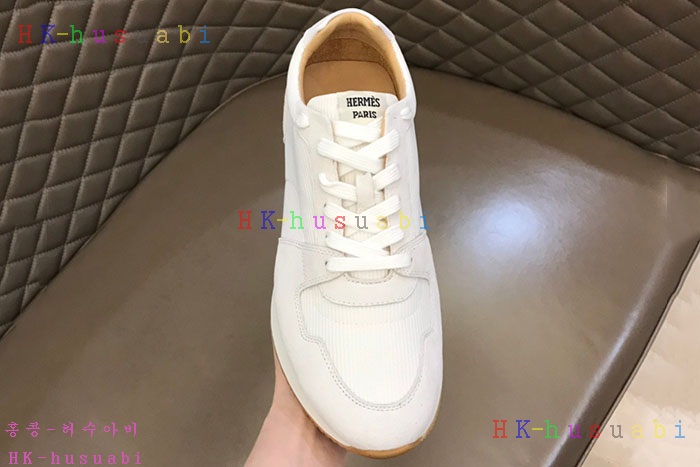 NEW 에르메스 스니커즈 신상  H 555514