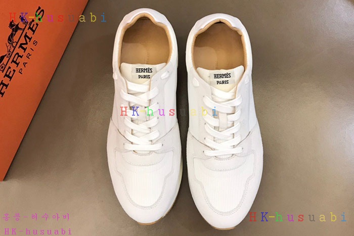 NEW 에르메스 스니커즈 신상  H 555514