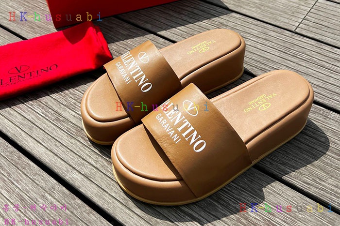 NEW 발렌티노 샌들 신상 V 556025