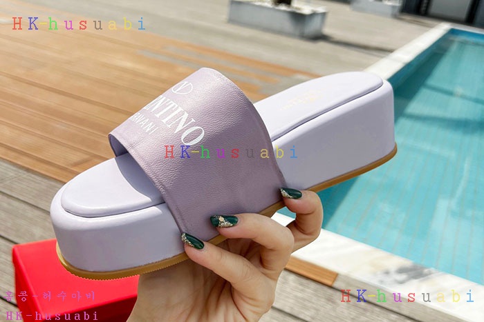 NEW 발렌티노 샌들 신상 V 556028