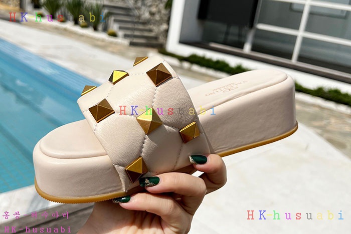 NEW 발렌티노 샌들 신상 V 556031