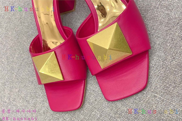 NEW 발렌티노 샌들 신상 V 558001
