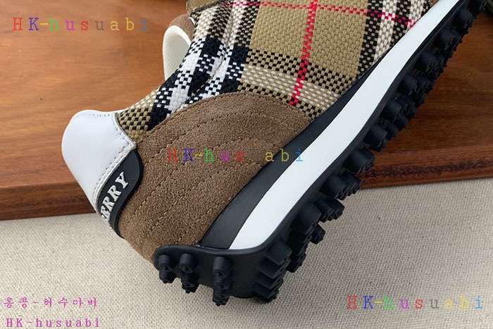 NEW 버버리 스니커즈 신상 BB 669228