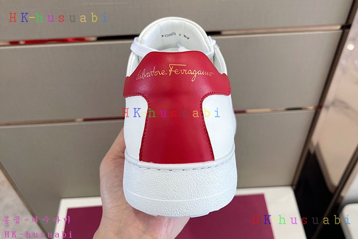 NEW 페라가모 신발 신상 F 588552
