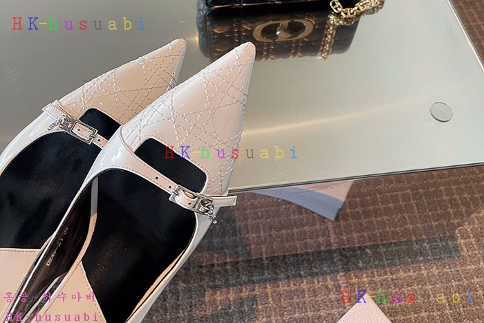 NEW 디올 신발 신상 DR 1185513