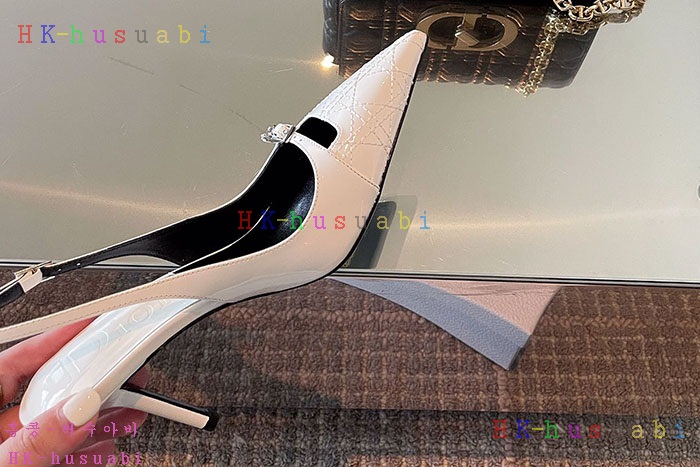 NEW 디올 신발 신상 DR 1185513