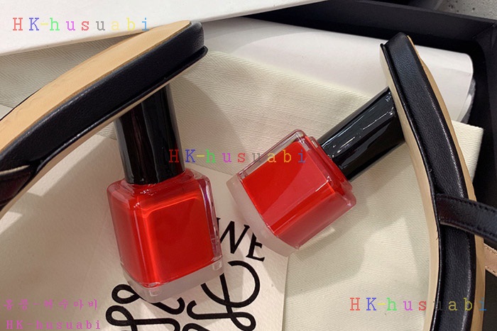 NEW 로에베 샌들 신상 L 551115