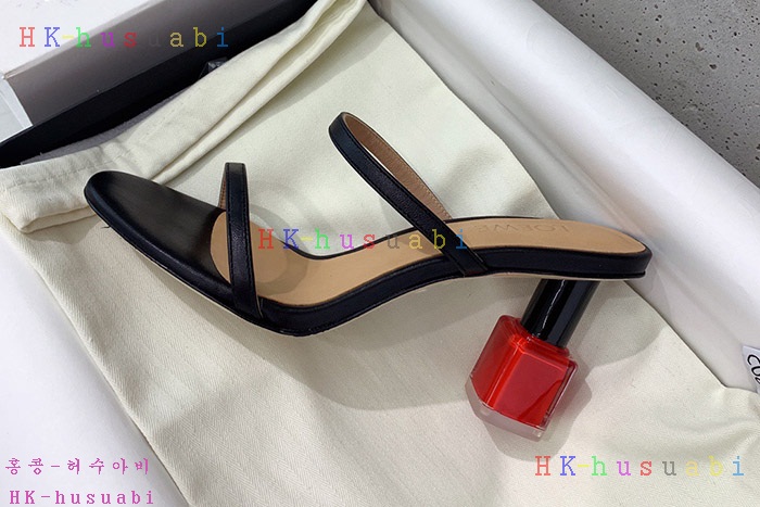 NEW 로에베 샌들 신상 L 551115