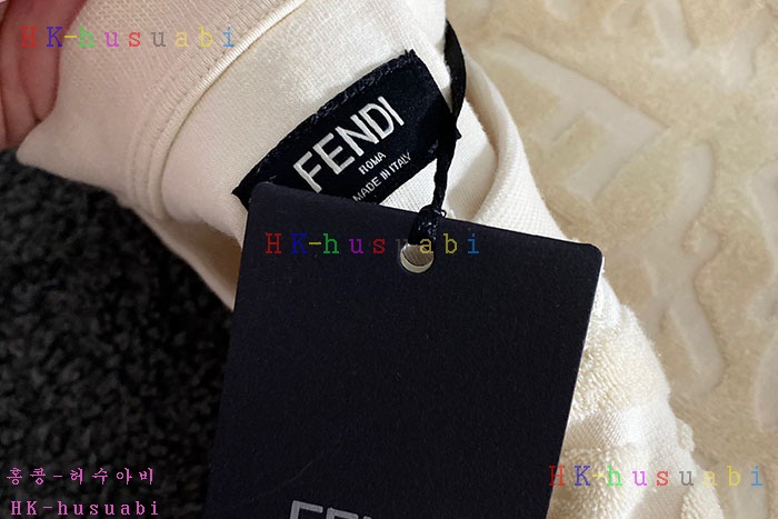 NEW 펜디 반팔티 신상 F 5527223