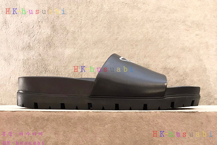 NEW 프라다 신발 신상 P 255110